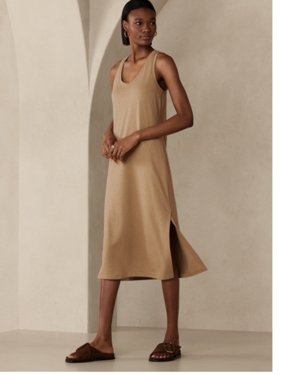 Banana Republic Dresses & Skirts - Banana Republic M maxi dress